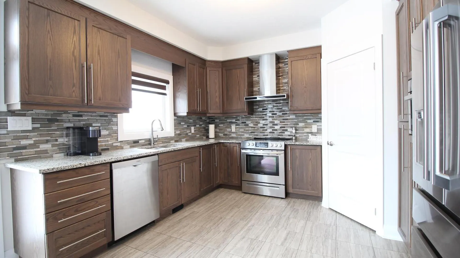 Beautiful House Near Grand River & Kiwanis Park Kitchener 0*,  Canada
