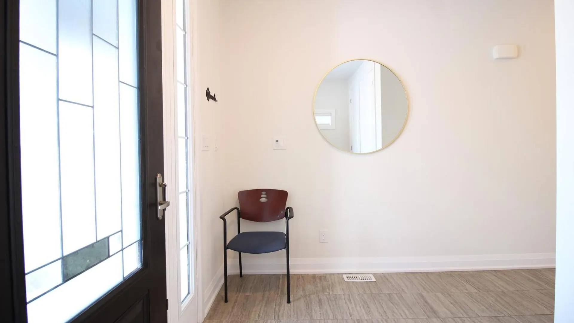 Holiday home Beautiful House Near Grand River & Kiwanis Park Kitchener